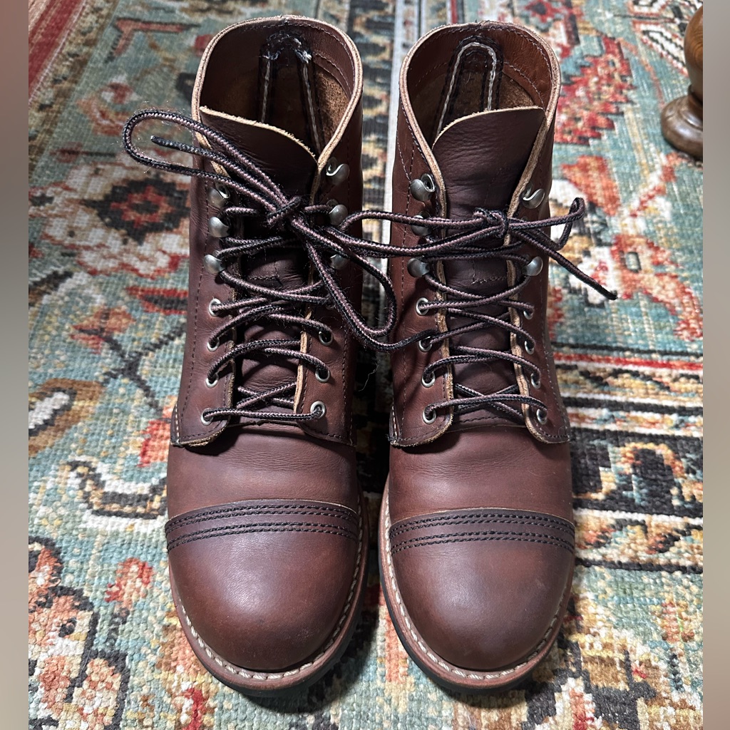Women’s Red Wing Heritage Iron Rangers. Size 6.